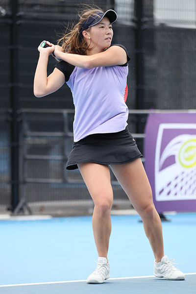 宮﨑 百合子　Yuriko Miyazaki