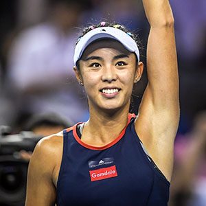 王 薔　QIANG WANG